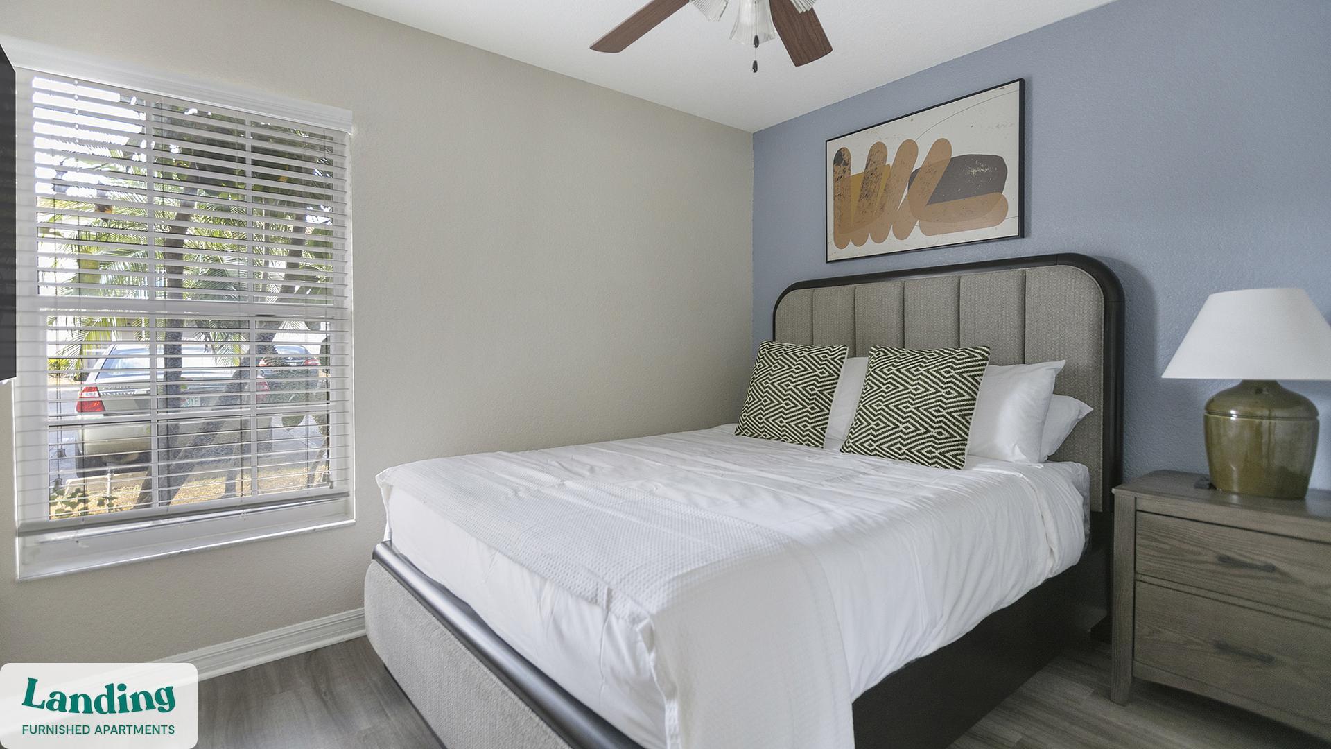 Building Photo - 3695 Island Club Dr