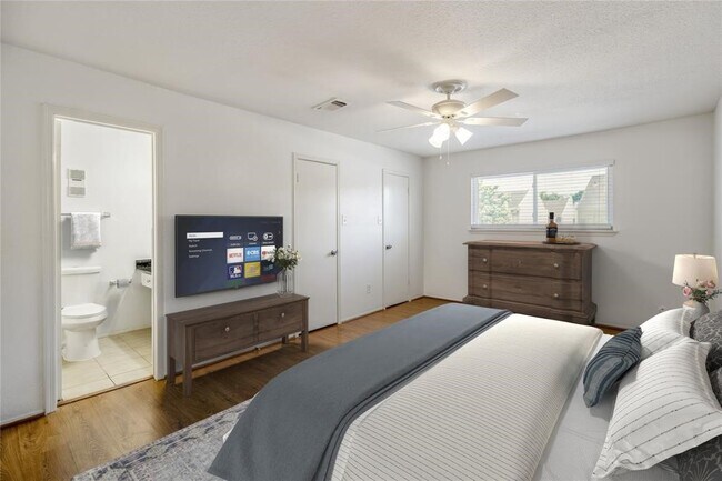 Building Photo - 2501 Bering Dr