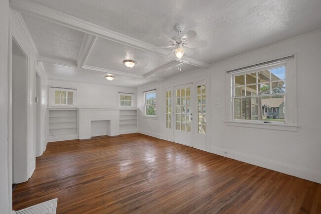 Building Photo - Spacious 4BR House in Greeley