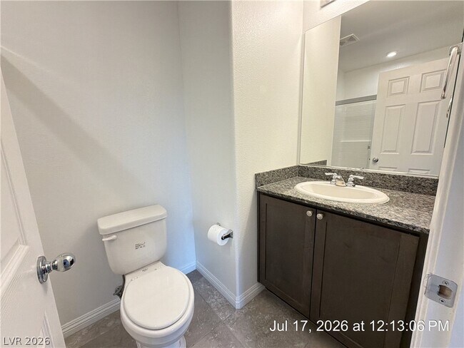 Building Photo - 1301 Raritan Pl