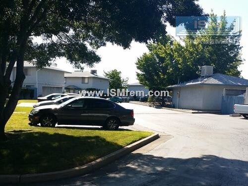 Building Photo - Heather Ridge Apartments