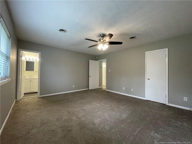 Building Photo - 6518 Grist Mill Rd