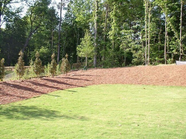 Building Photo - 211 Water Oak Pl