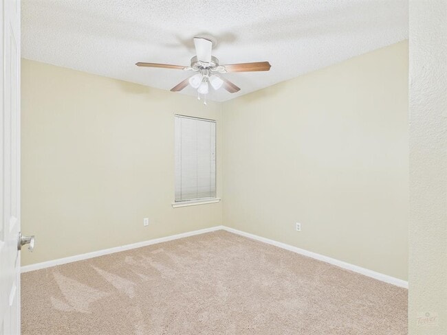 Building Photo - 14405 Tiffer Ln