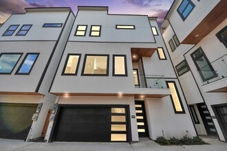 Building Photo - 3407 Hutchins St