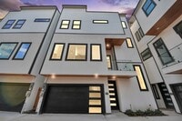 Building Photo - 3407 Hutchins St