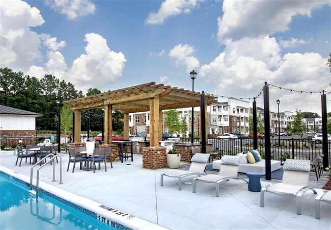 Building Photo - 4270 Phil Niekro Pkwy