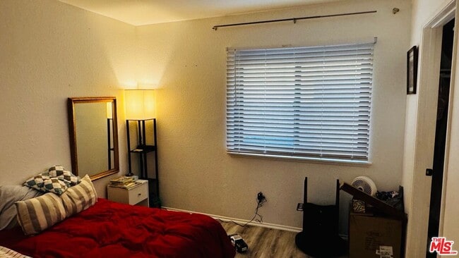 Building Photo - 6479 Bradley Pl