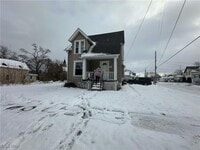 Building Photo - 2495 Apple Ave