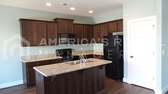 Building Photo - 14485 Griffin St