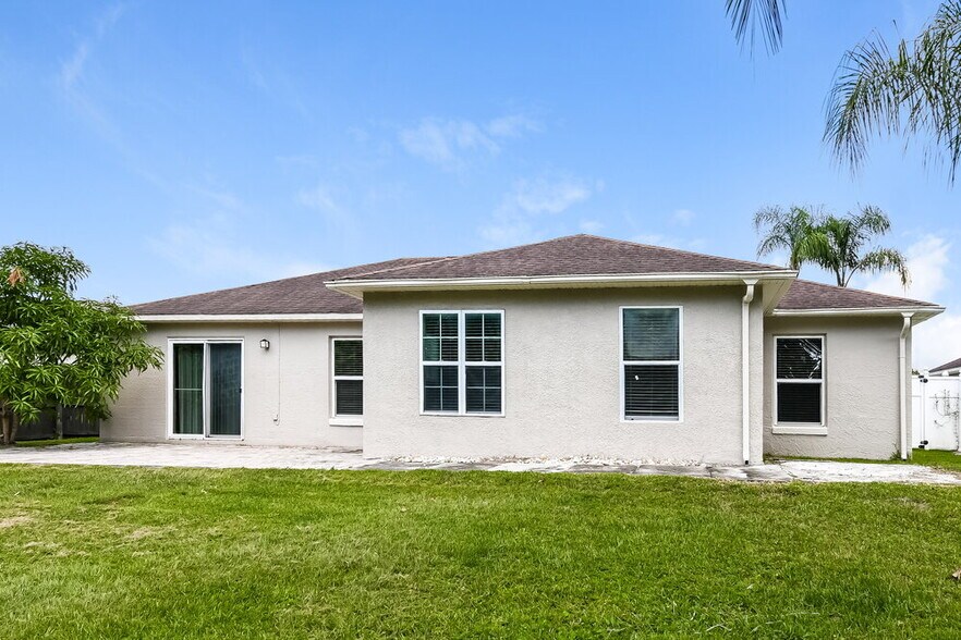 Building Photo - 5140 Heatherstone Ct