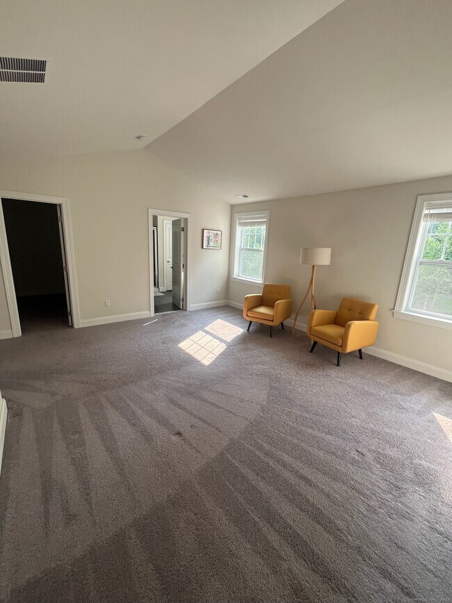 Building Photo - 11 Arrowwood Ct