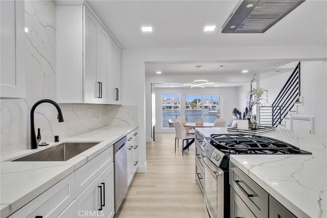 Building Photo - 16123 St Croix Cir