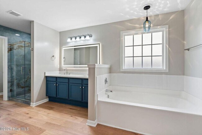 Building Photo - 3912 Willowick Park Dr