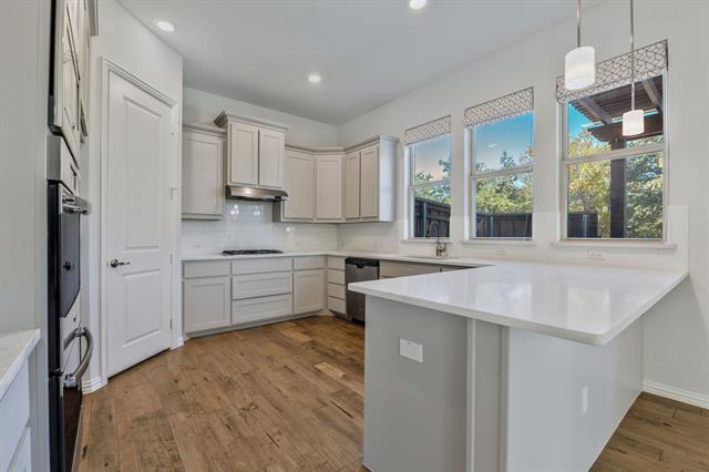 Building Photo - 516 Renaissance Ln