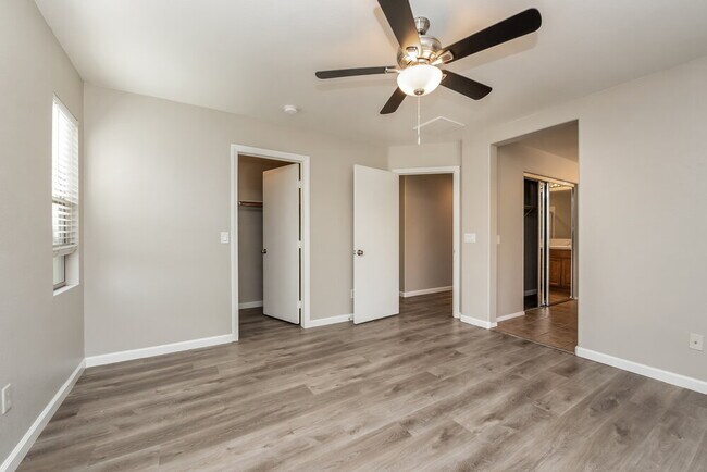 Building Photo - 1848 Arrow Stone Ct