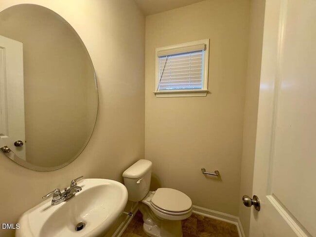 Building Photo - 3233 Retama Run