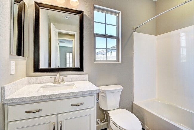 Building Photo - Highly sought neighborhood, stunning home!