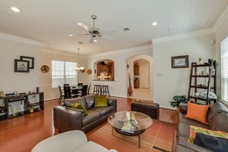 Building Photo - 1130 Sopris Dr