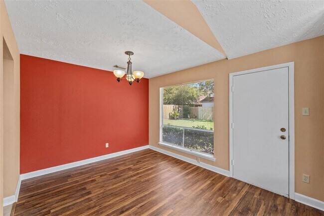 Building Photo - 2822 Wood Hollow Dr