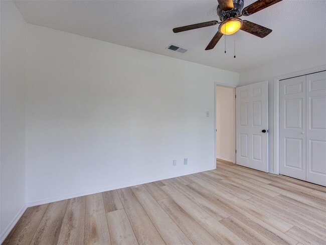 Building Photo - 7602 Pebble Brook Cove
