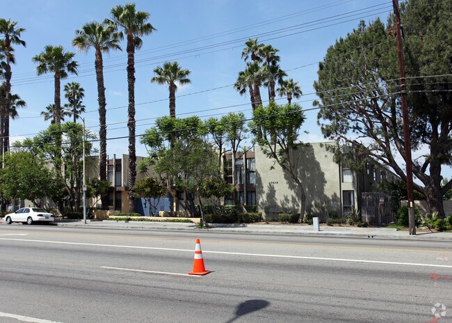 Primary Photo - Reseda Village Apartments