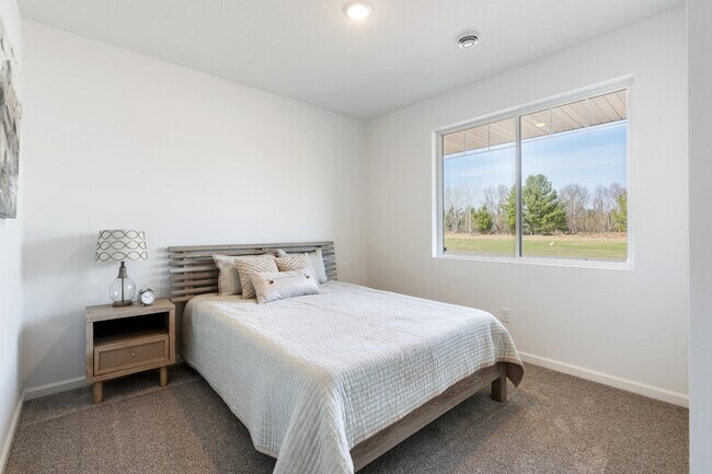 Building Photo - 20929 Woods Edge Ct
