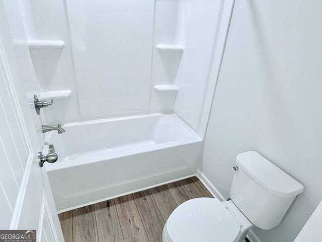 Building Photo - 236 Chiswick Lp