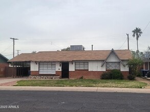 Building Photo - 6518 N 41st Ave