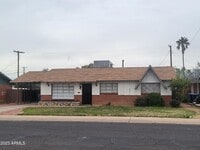 Building Photo - 6518 N 41st Ave