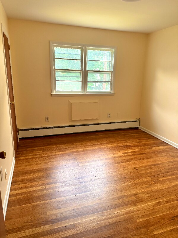 Building Photo - 15 Hausmann Ct