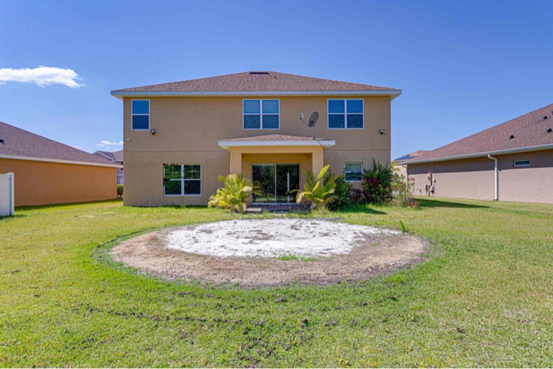 Building Photo - 2251 Waukegan Dr