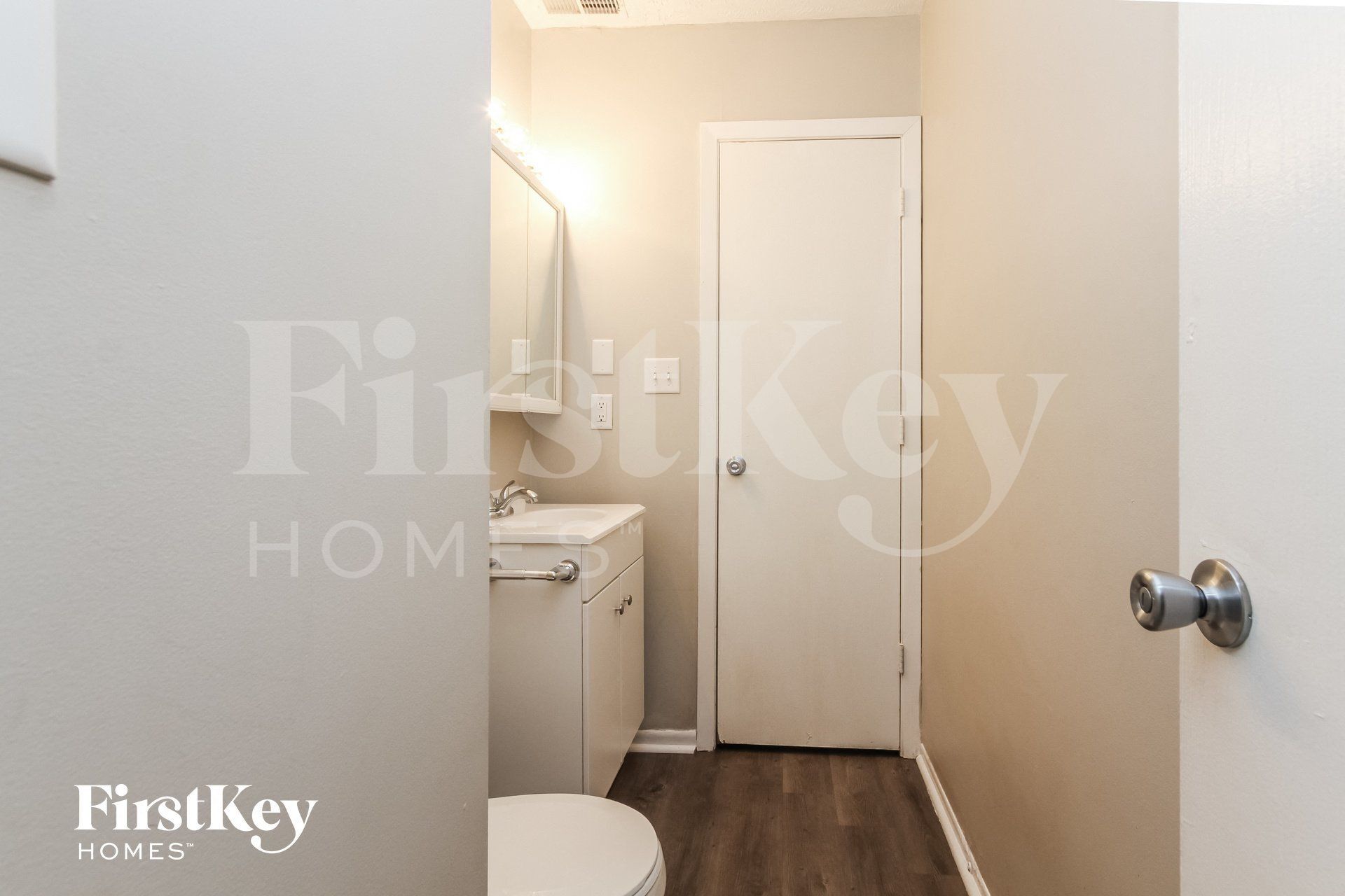 Building Photo - 3243 Eastbrooke Ct