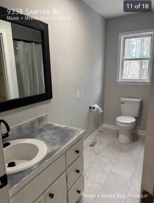 Building Photo - 9338 Sawyer Rd