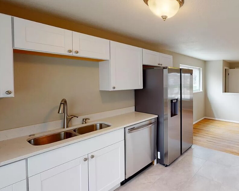 Building Photo - 6798 Eaton St