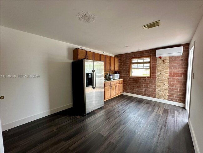 Building Photo - 15448 SW 62nd St