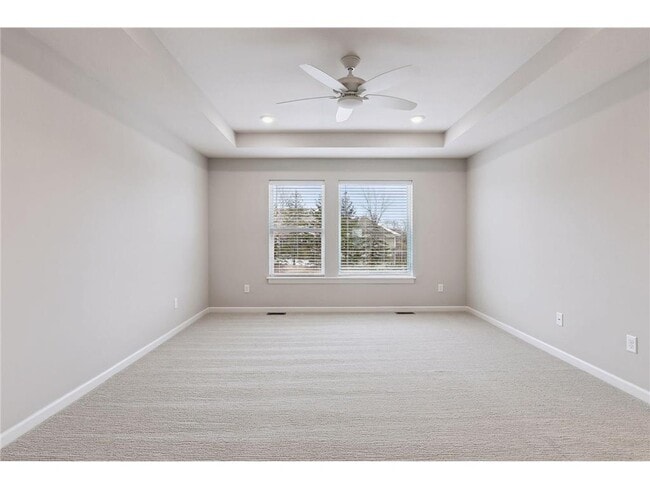 Building Photo - 2438 N Blossom Cir
