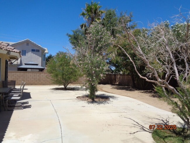 Building Photo - Cute single story home on cul-de-sac stree...