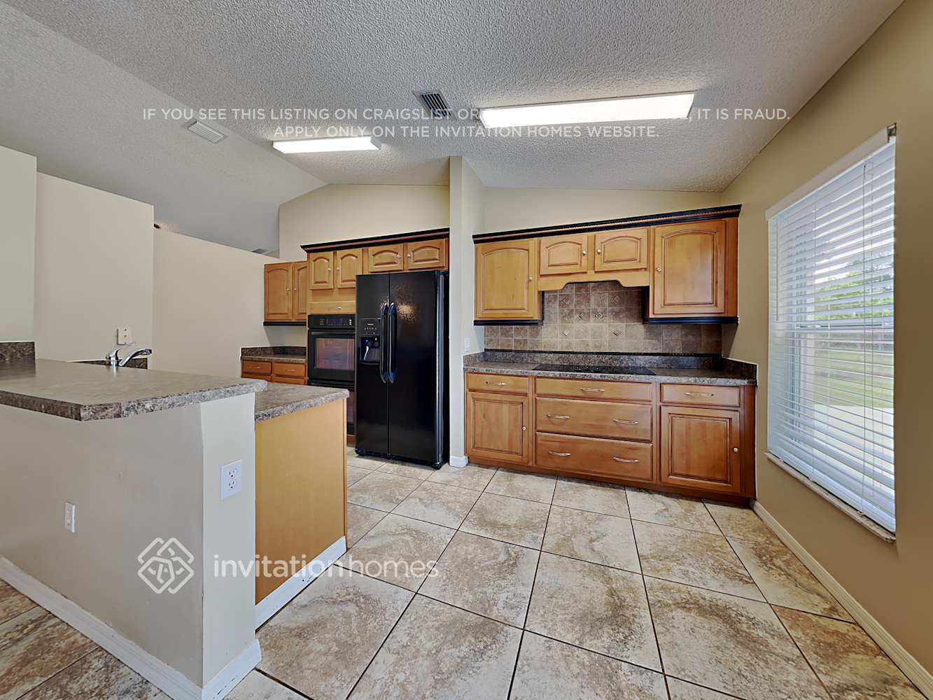 Building Photo - 1718 Hazelton St NW