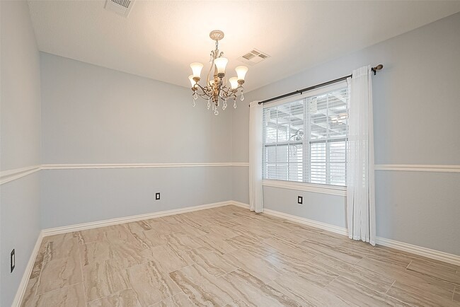 Building Photo - 13322 Pantano Dr