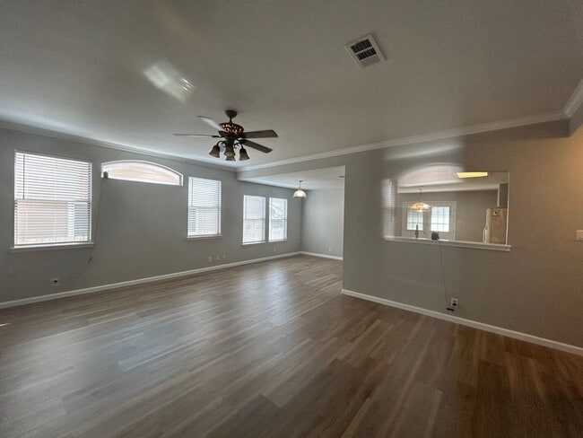 Building Photo - 3Bedroom/2Bath Home for Lease! Available Now!