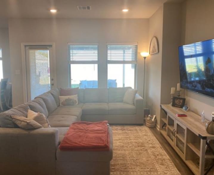 Building Photo - 40313 Sedgwick Ln