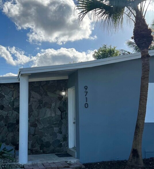 Building Photo - 9700 SW 161st St