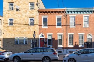 Building Photo - 1327 S 9th St