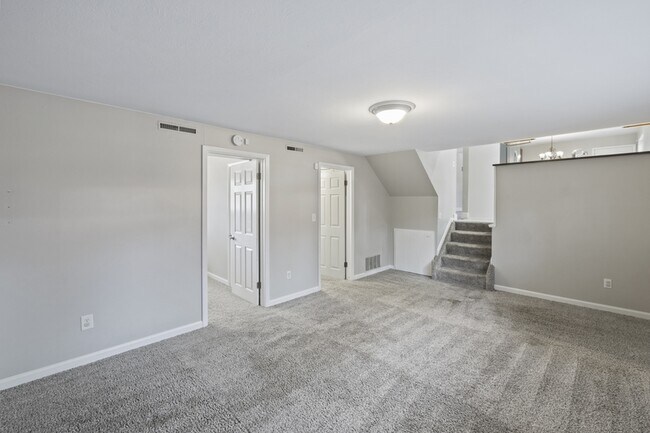 Building Photo - 1033 Turley Dr