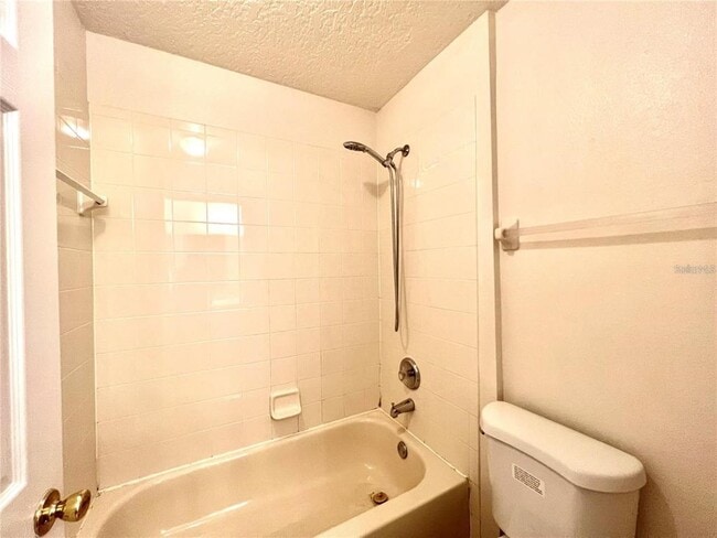 Building Photo - 1140 Cedarwood Way
