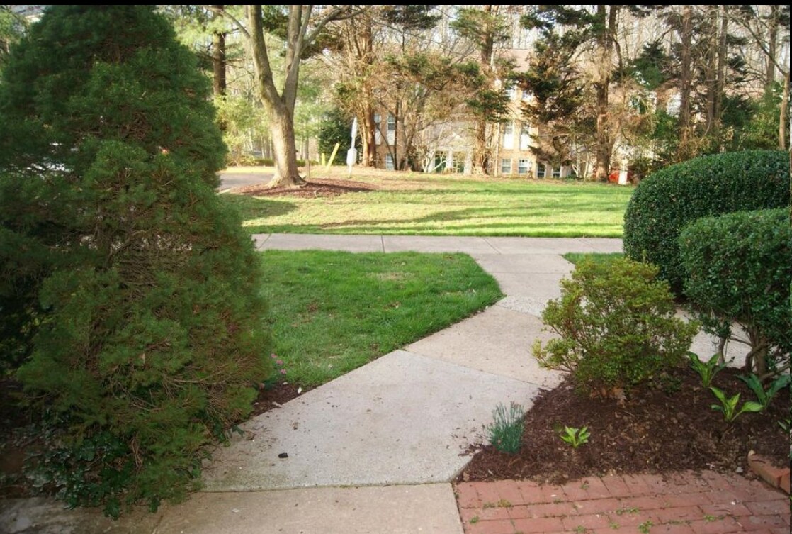 Building Photo - 7514 Spring Lake Dr