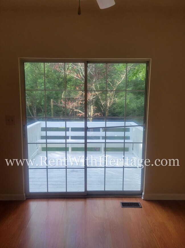 Building Photo - WOW!!!! GREAT HOME WITH PARTIAL FINISHED B...