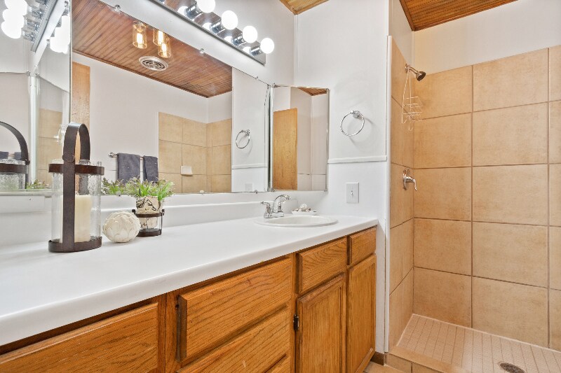 Building Photo - 7023 Poudre Canyon Rd