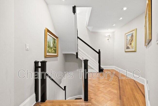 Building Photo - 2131 S St NW